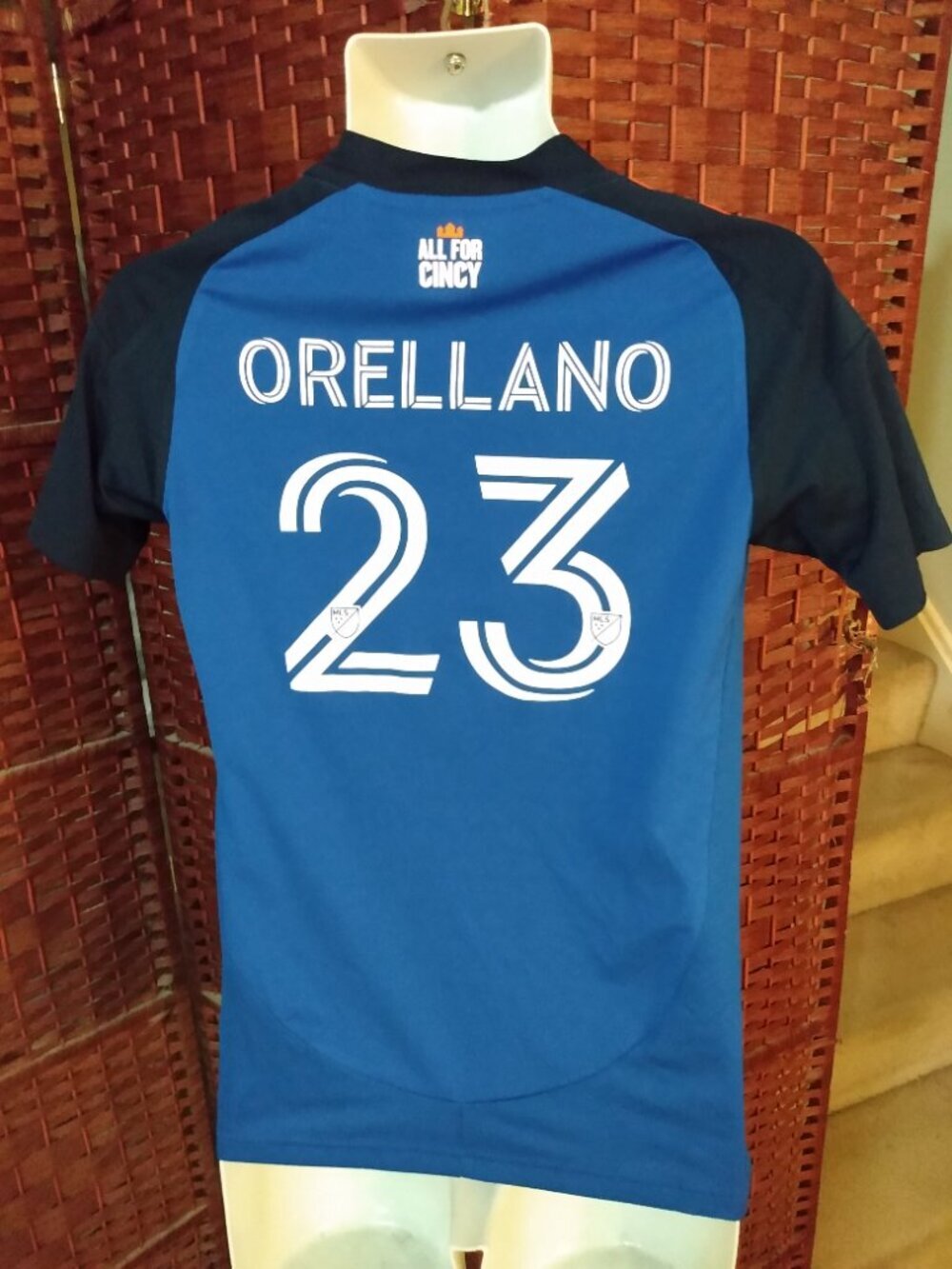 Womens Adidas Luca Orellano FC Cincinnati Soccer Jersey Small MLS Shirt - Picture 2 of 7